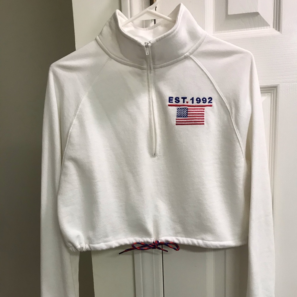 Cropped sweatshirt